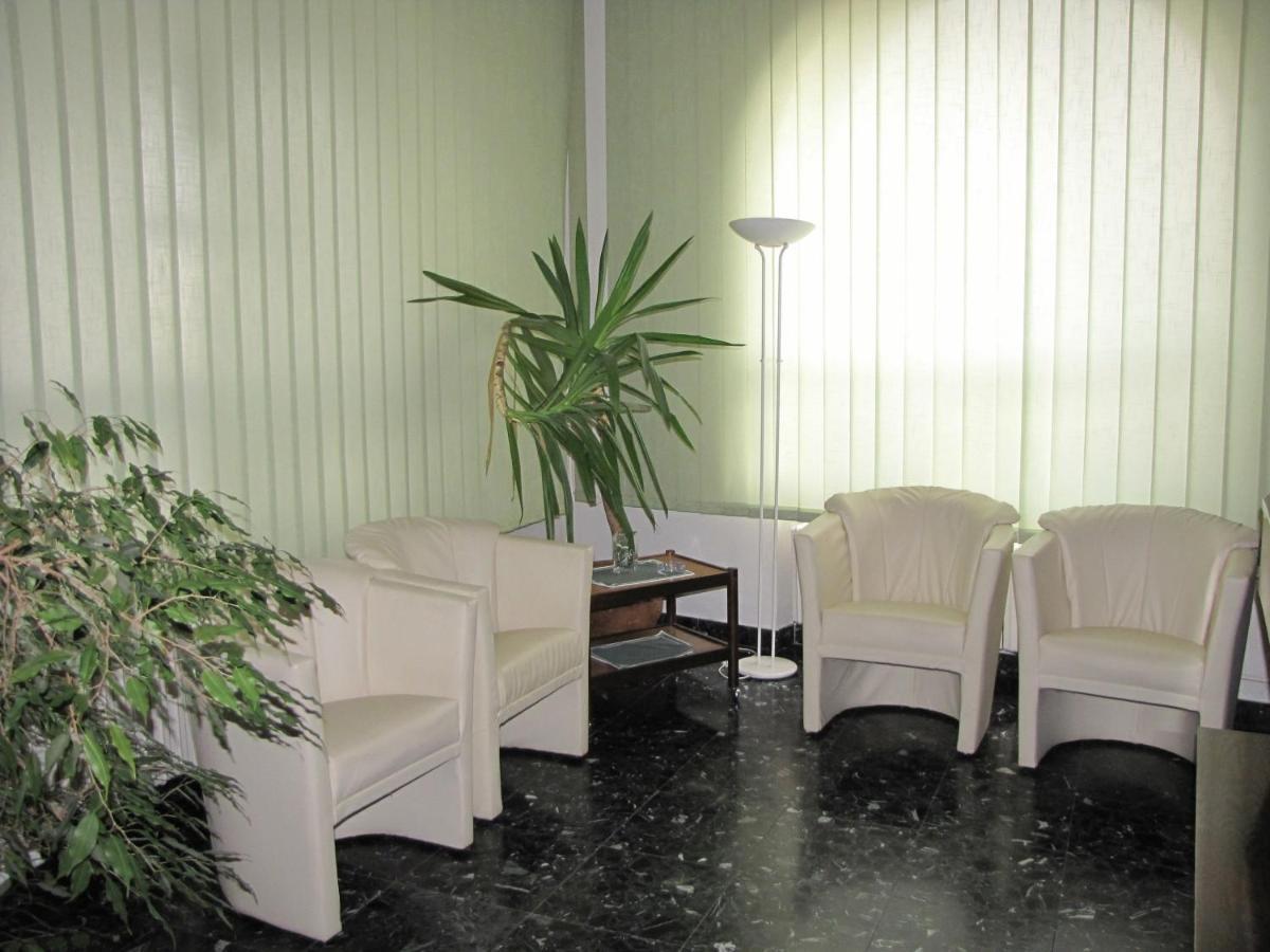 Hotel Bila Ruze Brno Ngoại thất bức ảnh