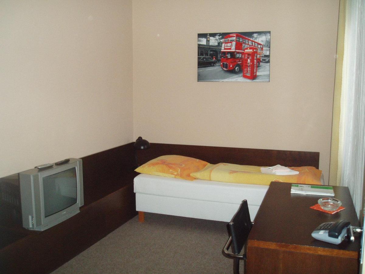 Hotel Bila Ruze Brno Ngoại thất bức ảnh