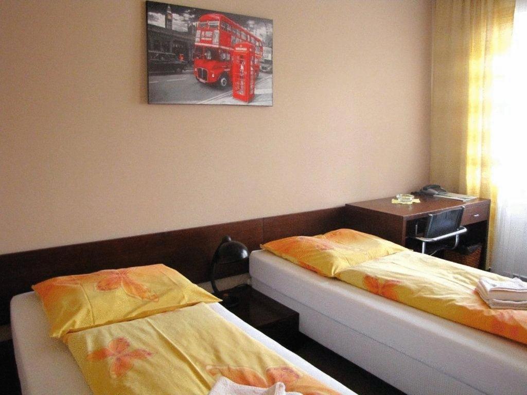 Hotel Bila Ruze Brno Ngoại thất bức ảnh
