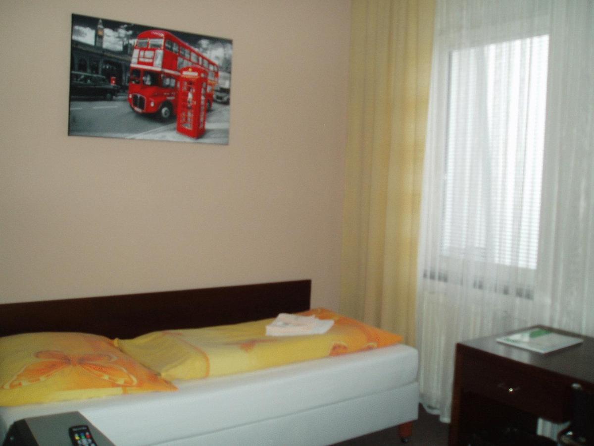Hotel Bila Ruze Brno Ngoại thất bức ảnh