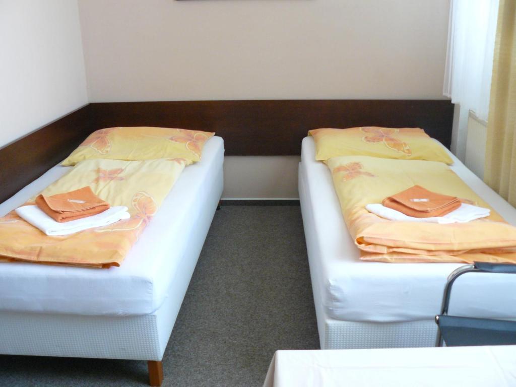 Hotel Bila Ruze Brno Phòng bức ảnh