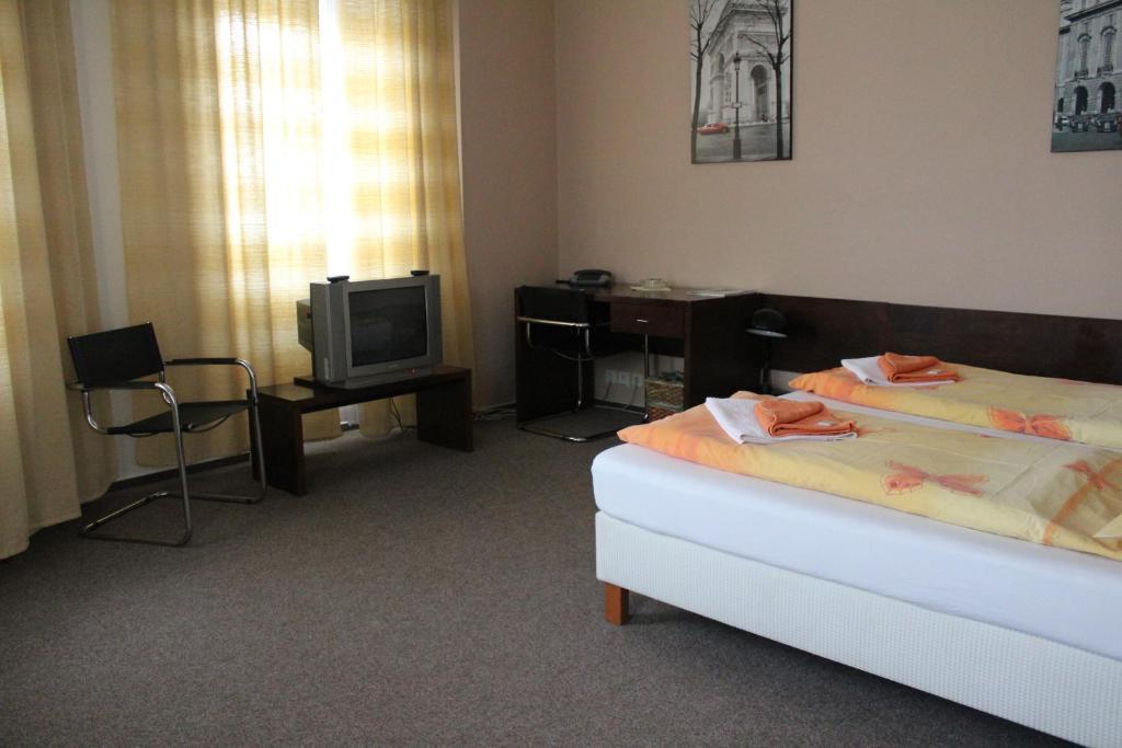 Hotel Bila Ruze Brno Ngoại thất bức ảnh