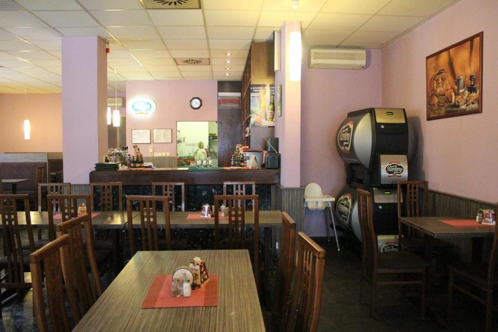 Hotel Bila Ruze Brno Ngoại thất bức ảnh